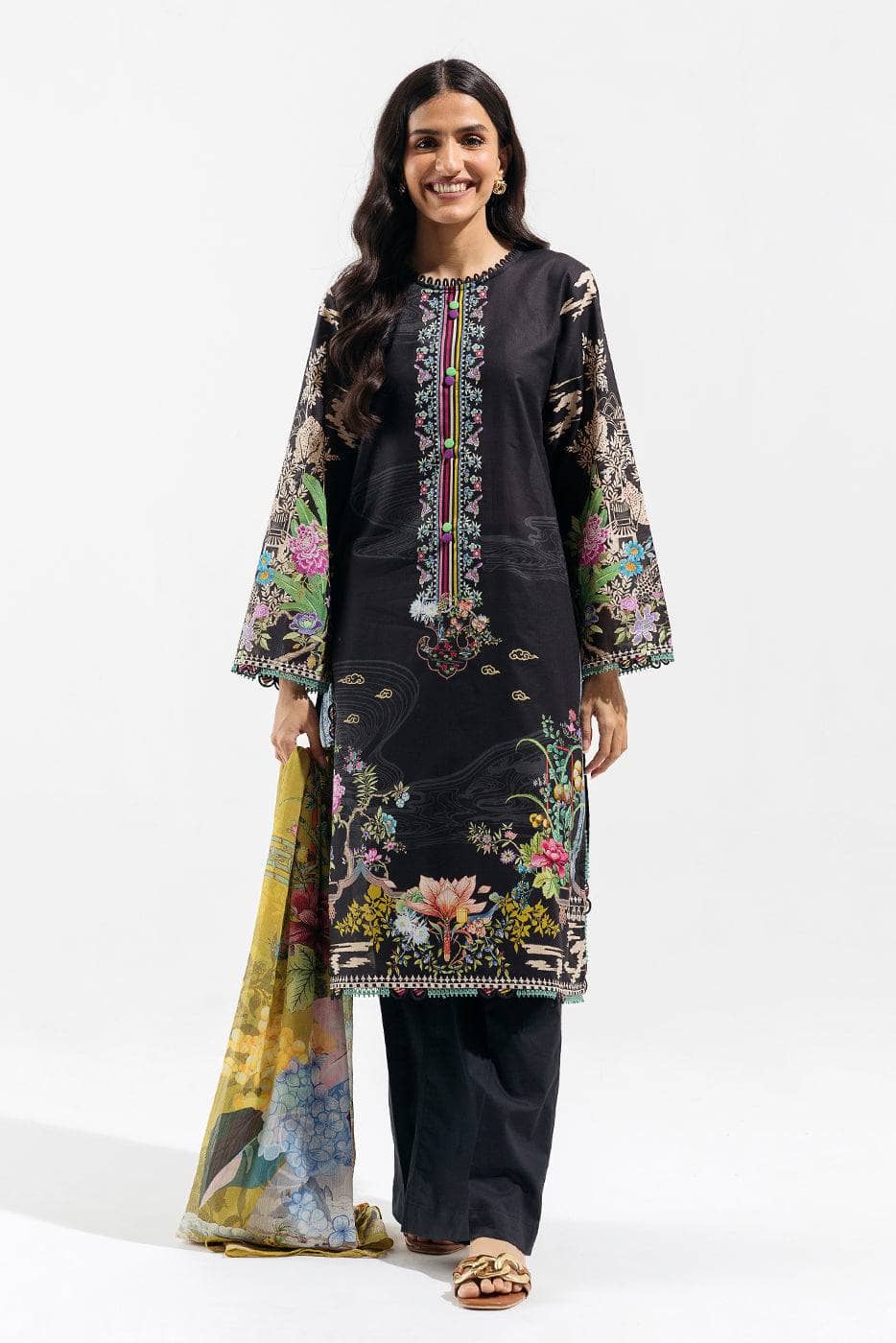 img_beechtree_lawn_23_awwal_boutique