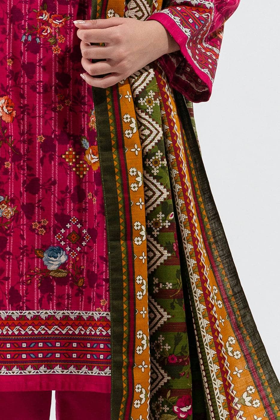 img_beechtree_winter_22_awwal_boutique