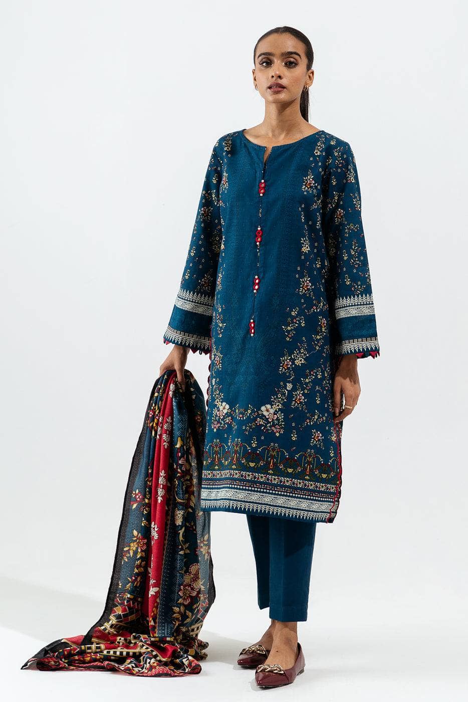 Img_beechtree_fall_winter_22_awwal_boutique