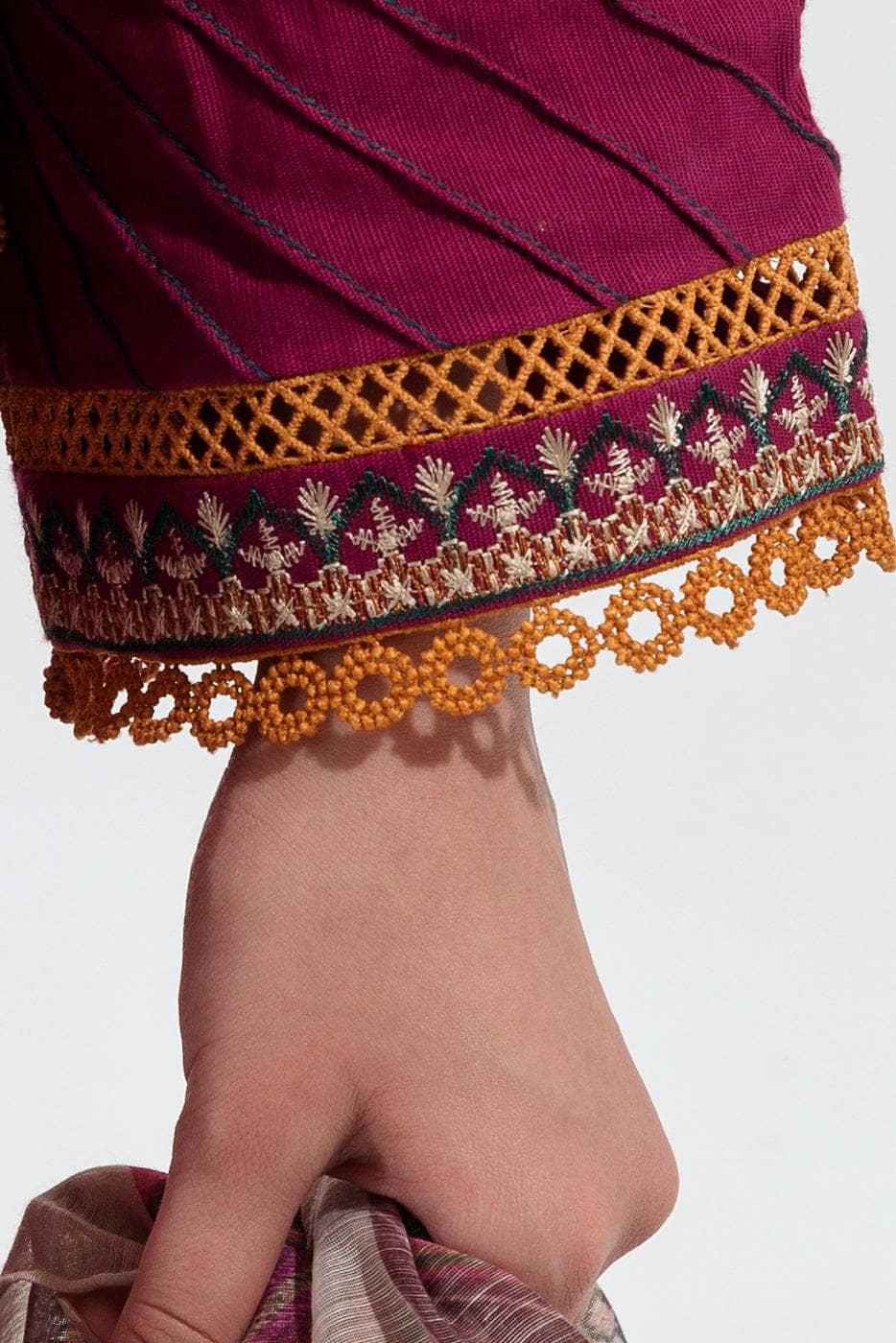 img_beechtree_fall_winter_22_awwal_boutique