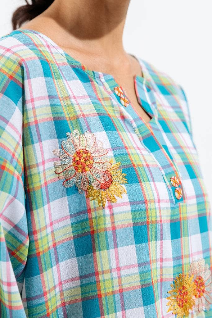 img_beechtree_lawn_2022_awwal_boutique