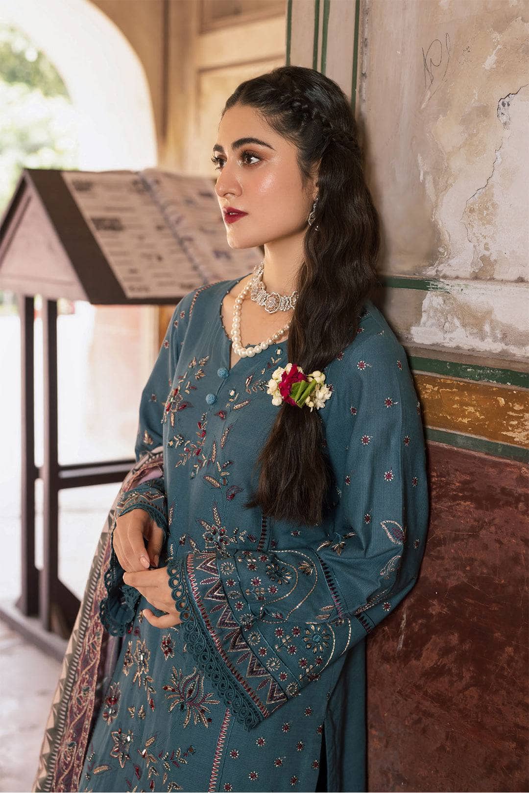 img_nureh_maya_khaddar_awwal_boutique