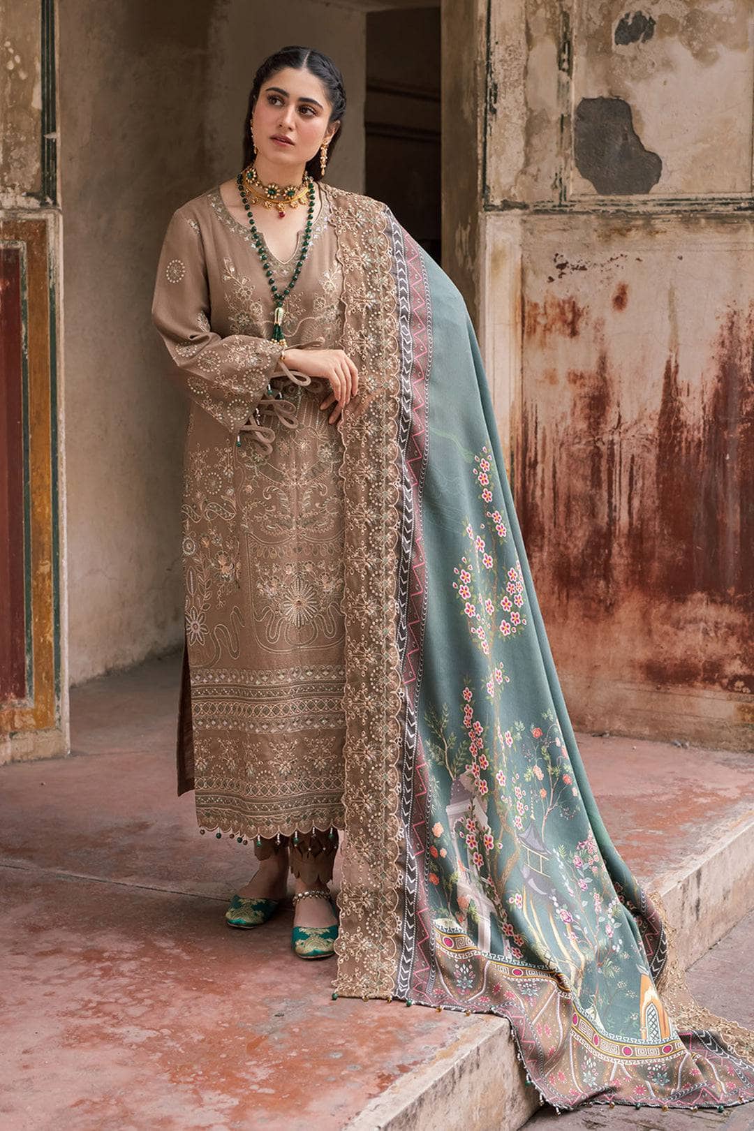 img_nureh_maya_khaddar_awwal_boutique