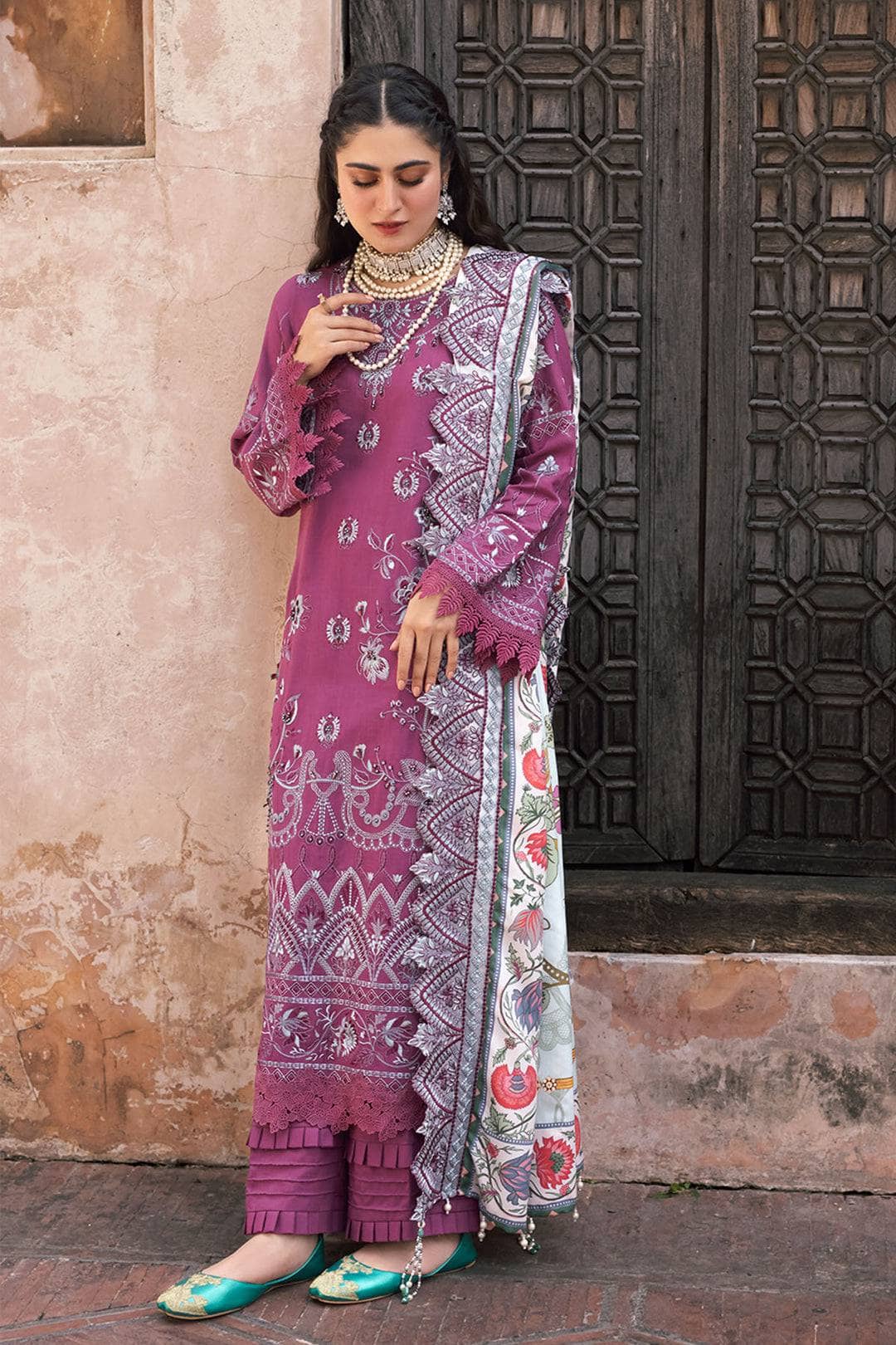 img_nureh_maya_khaddar_awwal_boutique