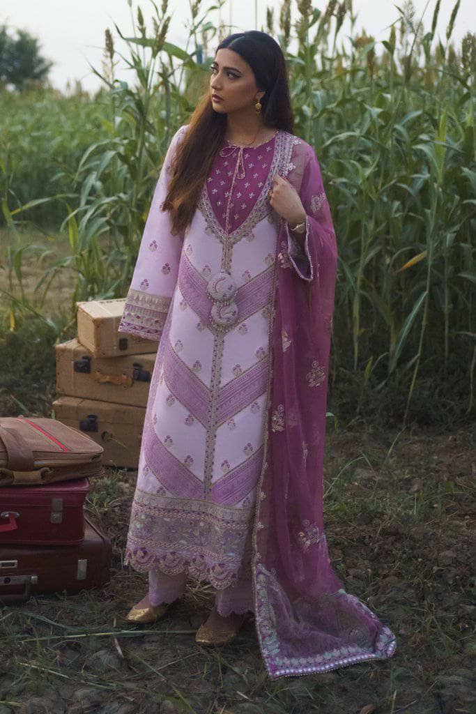 img_qalamkar_luxury_lawn_2021_awwal_boutique