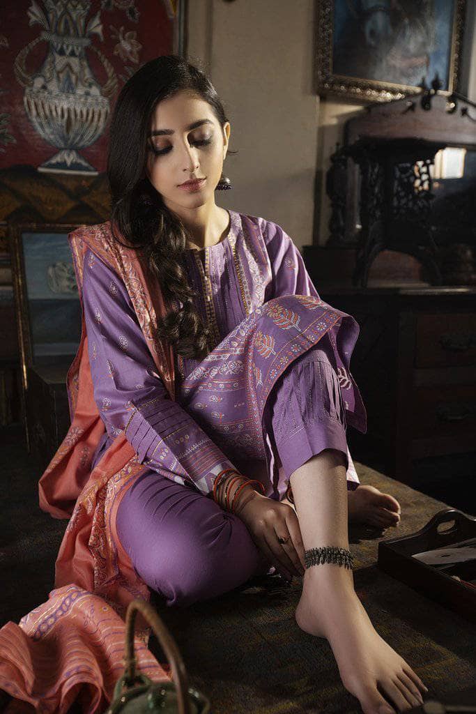 img_lakhani_dareeche_pearl_printed_lawn_2021_awwal_boutique