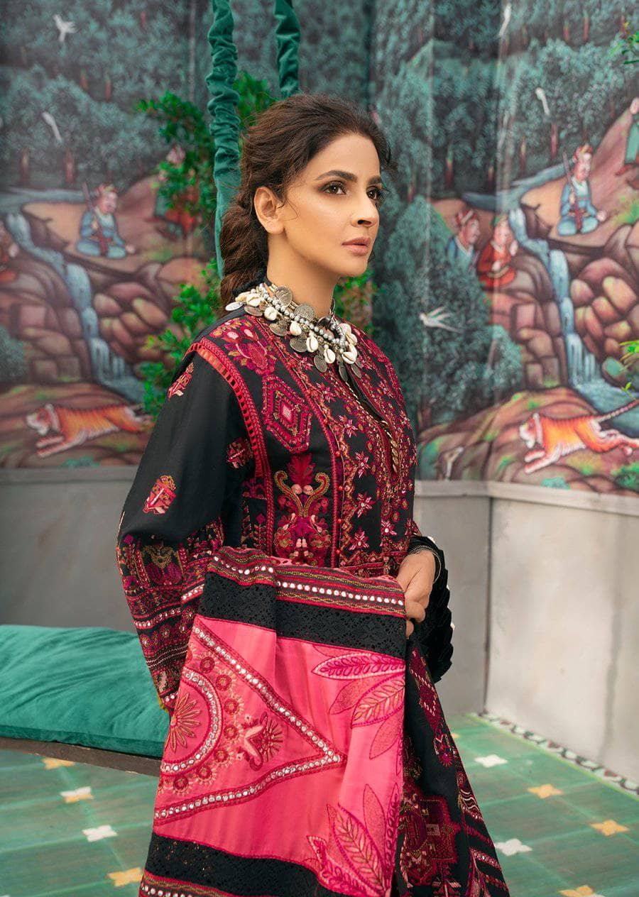 img_maryam_hussain_lawn_2021_awwal_boutique