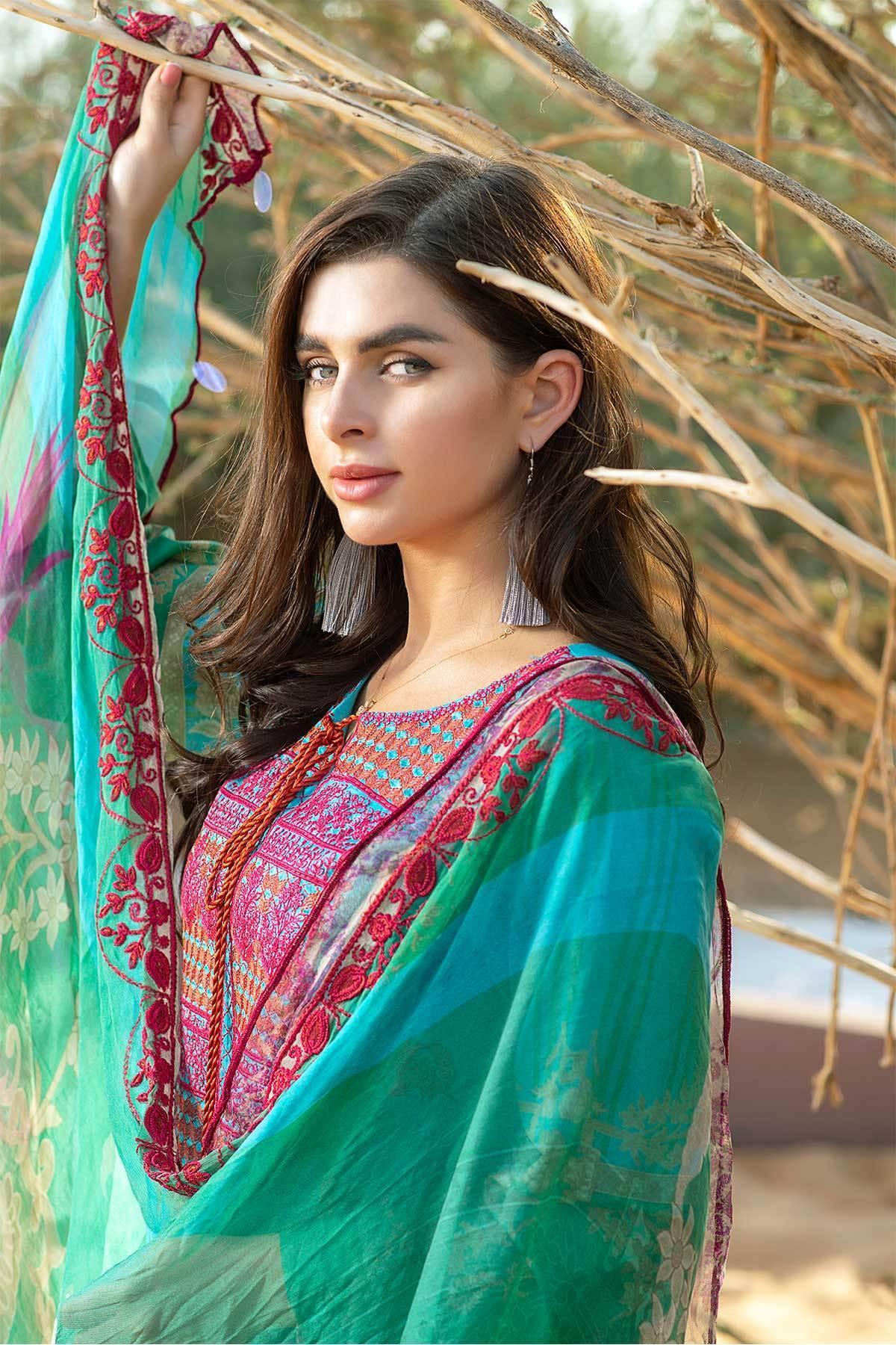img_charizma_sheen_lawn_collection_awwal_boutique