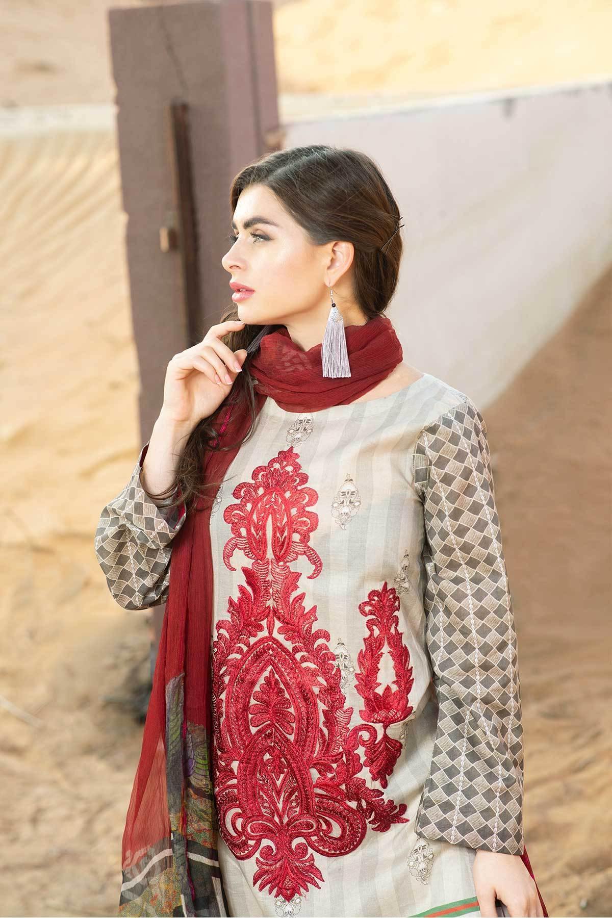 img_charizma_sheen_lawn_collection_awwal_boutique