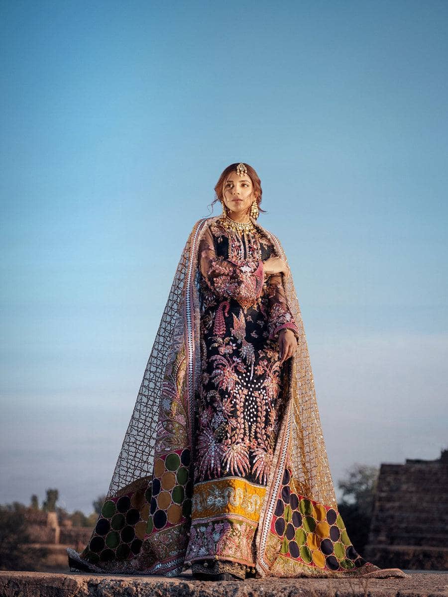 img_sana_safinaz_wedding_awwal_boutique