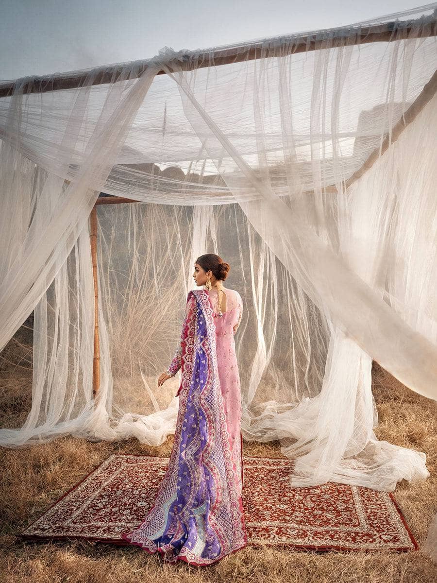 img_maryam_hussain_wedding_awwal_boutique