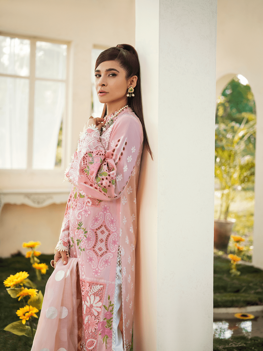img_maryam_hussain_lawn_22_awwal_boutique