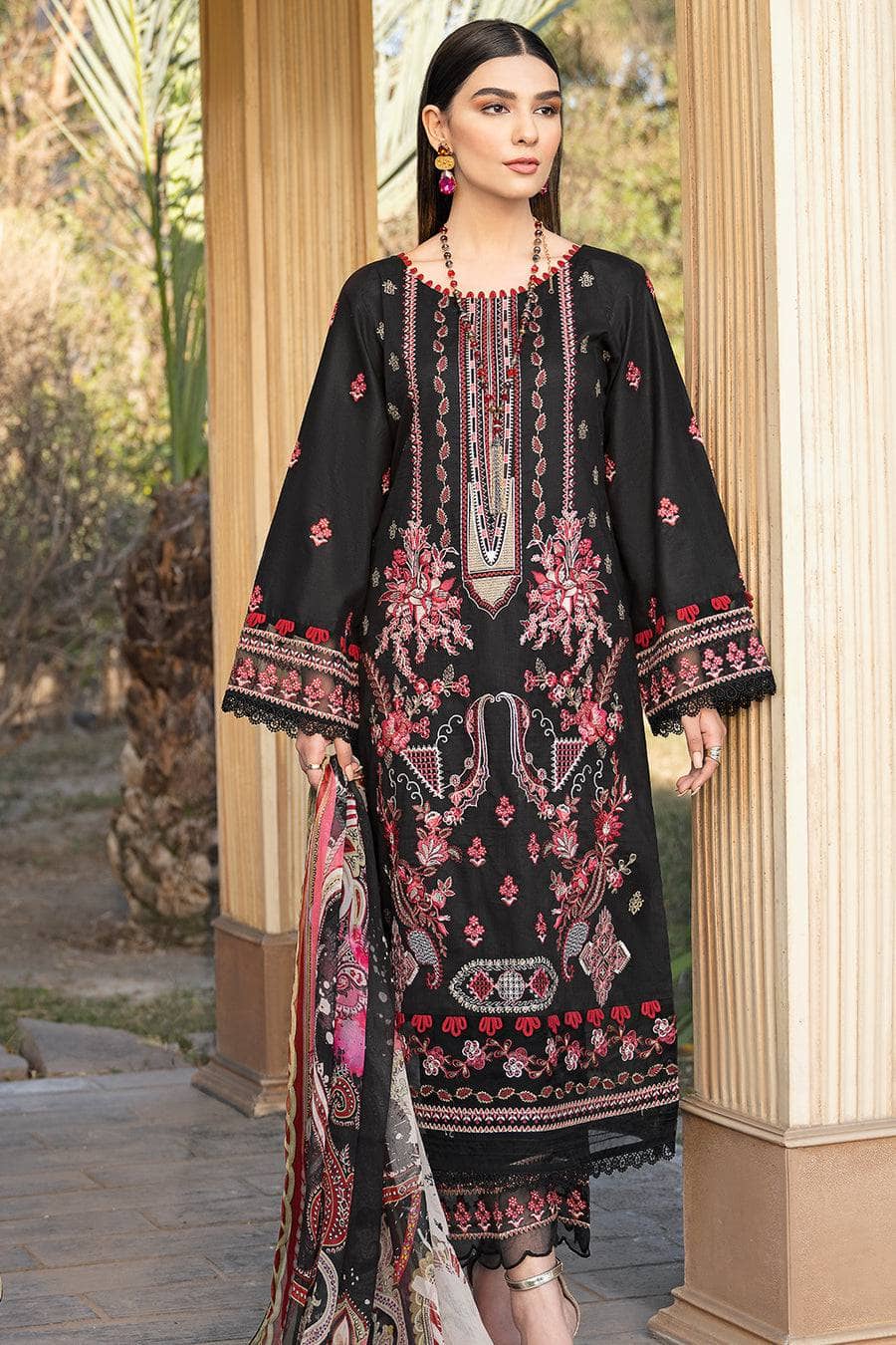 img_ramsha_andaz_lawn_23_awwal_boutique