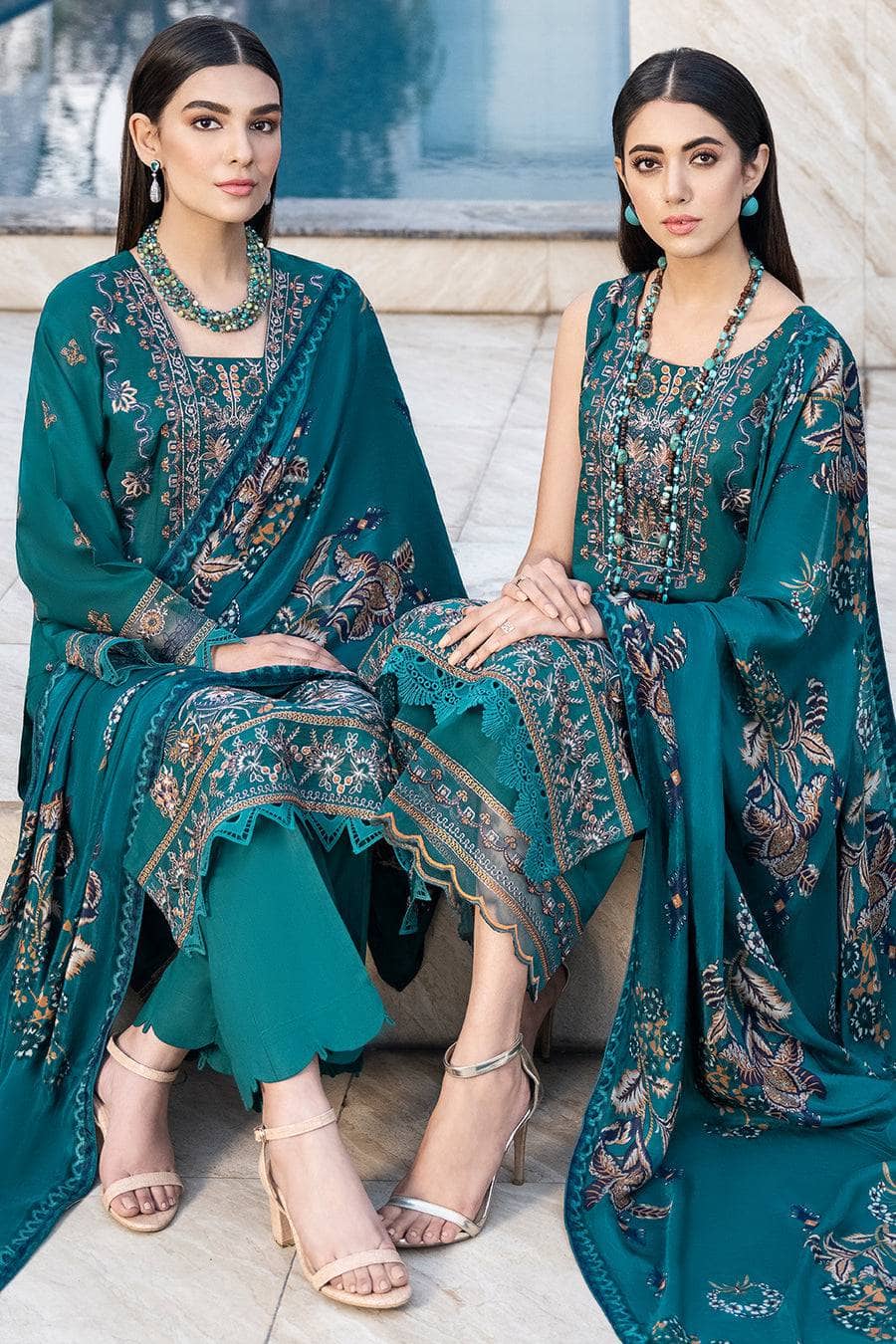 img_ramsha_andaz_lawn_23_awwal_boutique