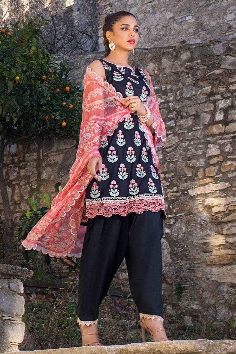 img_tahra_zainab_chottani_lawn_2021_awwal_boutique