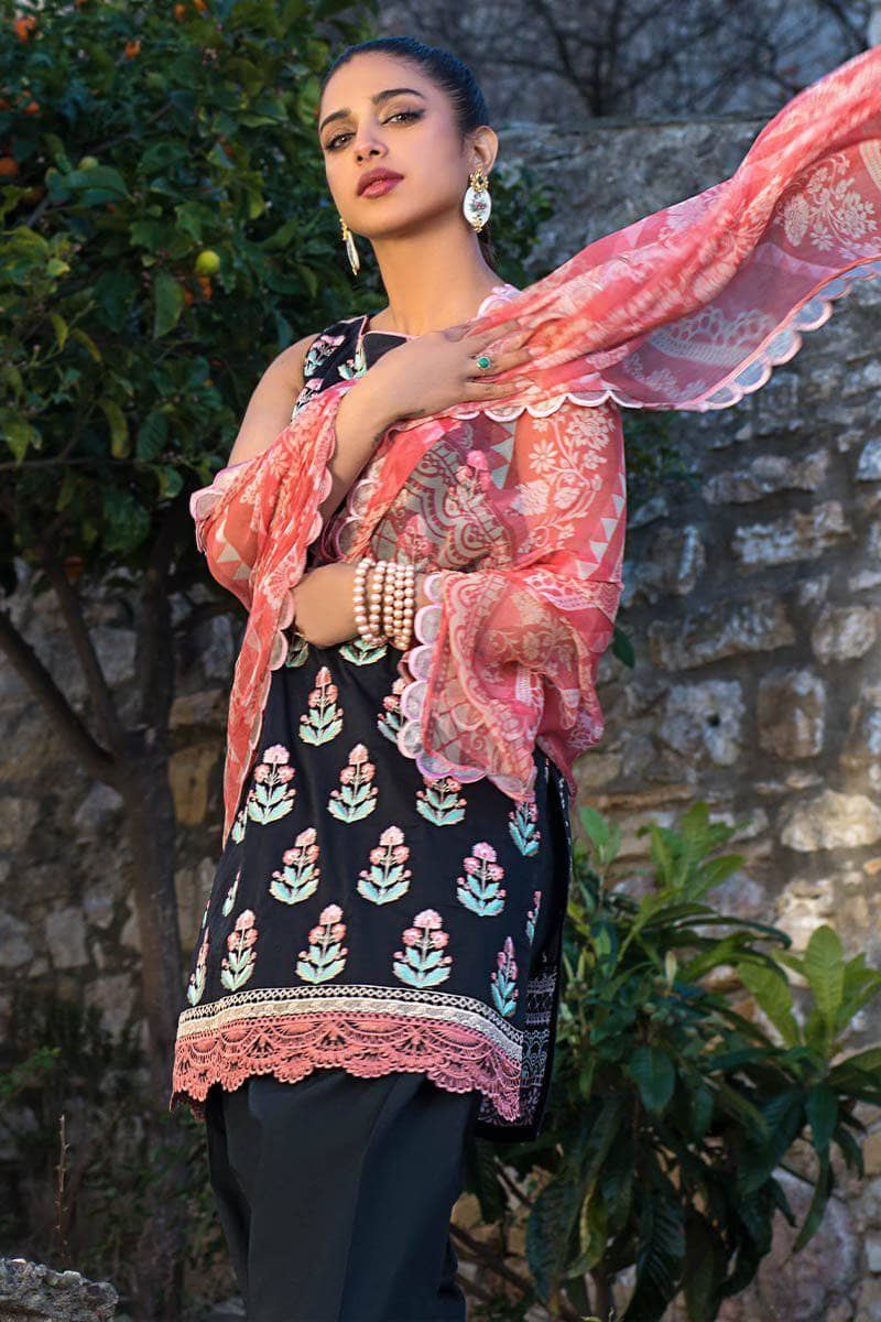 img_tahra_zainab_chottani_lawn_2021_awwal_boutique
