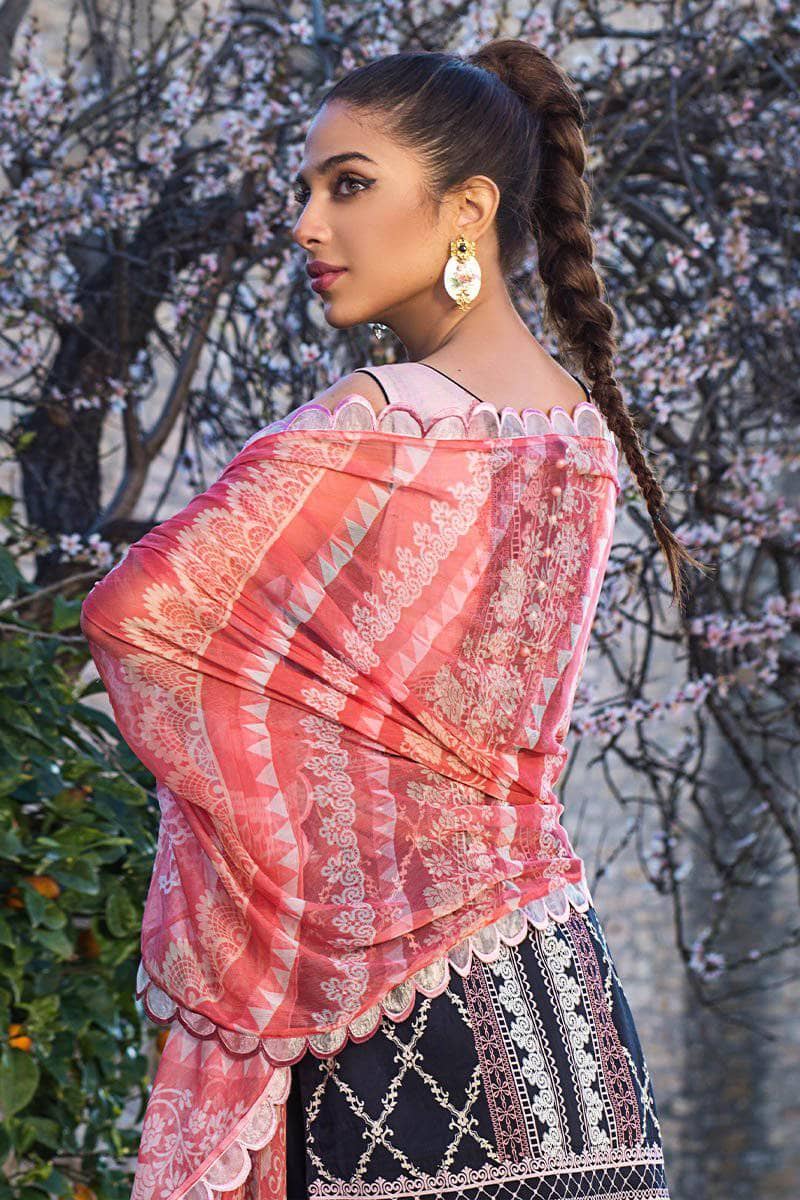 img_tahra_zainab_chottani_lawn_2021_awwal_boutique