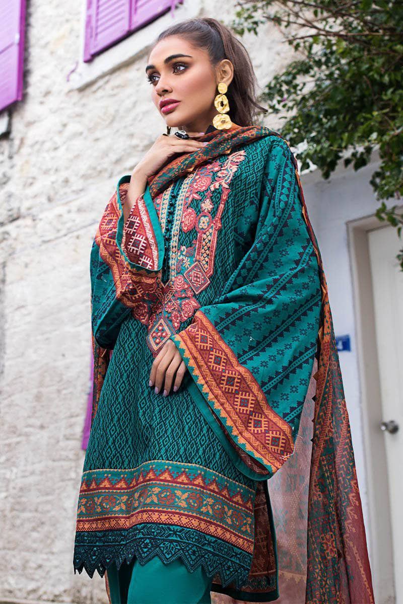 img_tahra_zainab_chottani_lawn_2021_awwal_boutique