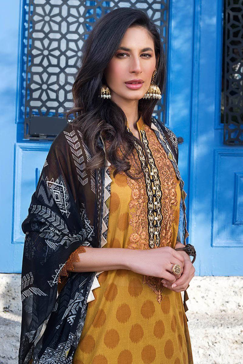 img_tahra_zainab_chottani_lawn_2021_awwal_boutique