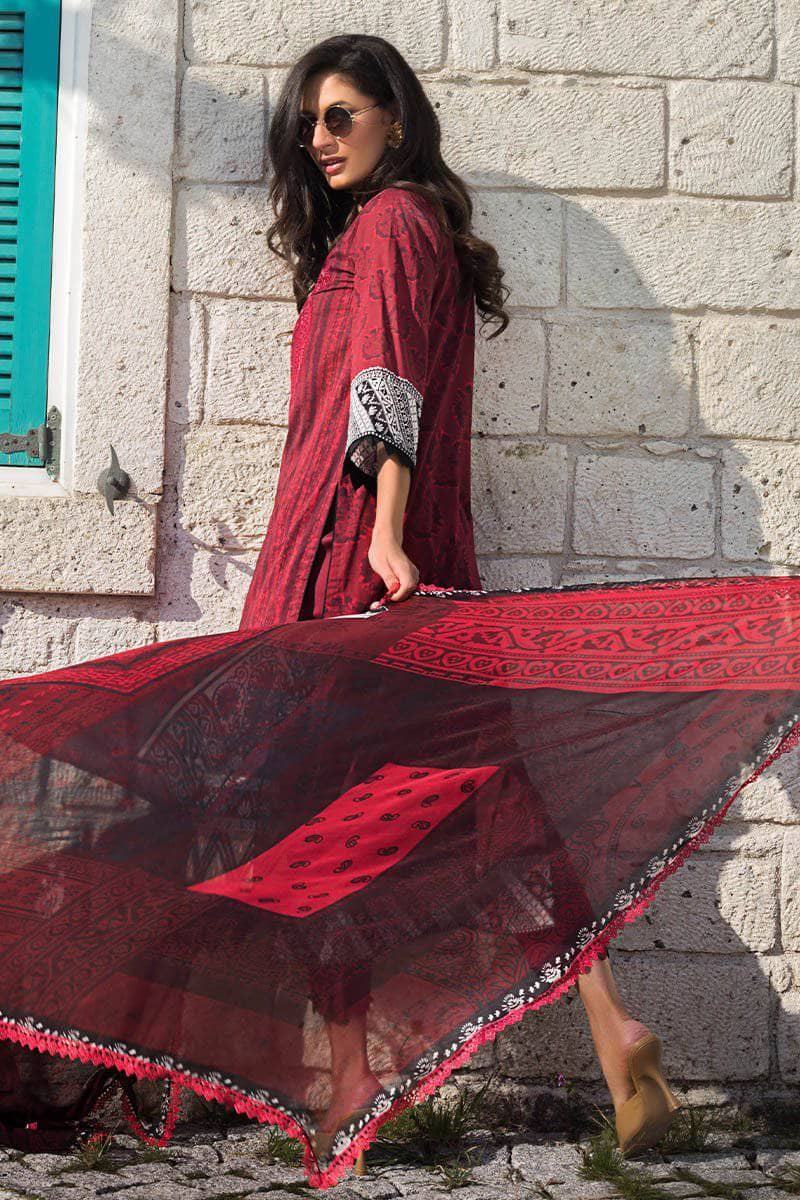 img_tahra_zainab_chottani_lawn_2021_awwal_boutique