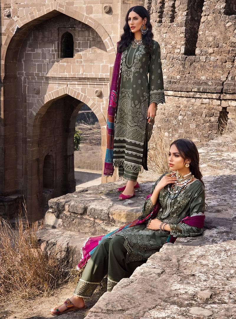 Img_zainab_chottani_awwal_boutique