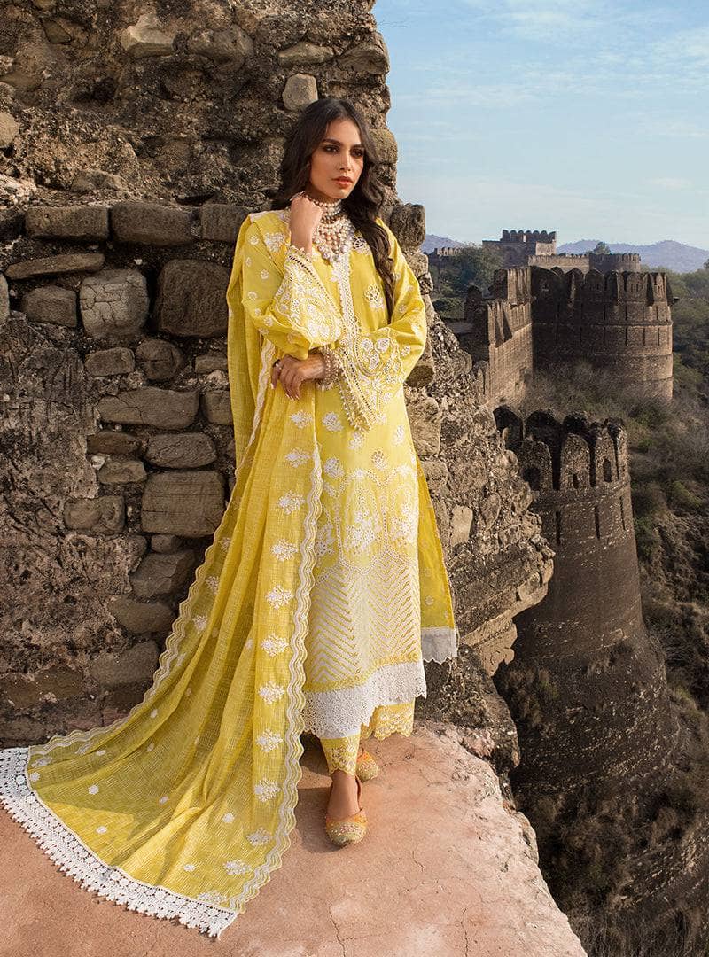 Img_zainab_chottani_awwal_boutique