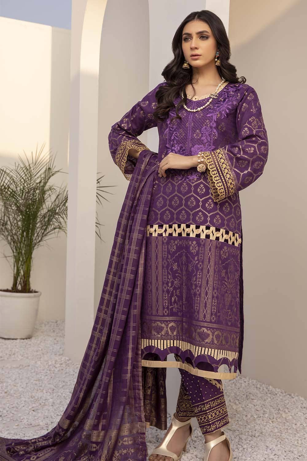 img_azure_luxury_jacquard_festive_collection_awwal_boutique