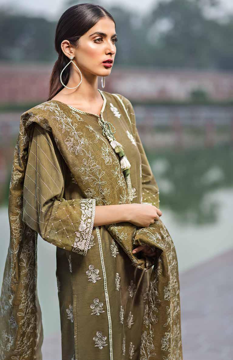 img_gul_ahmed_festive_lawn_collection_awwal_boutique