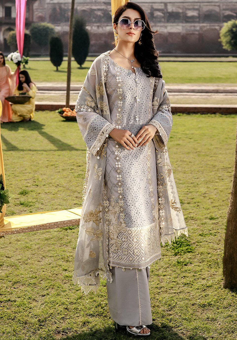 img_Elaf_festive_lawn_2021_awwal_boutique