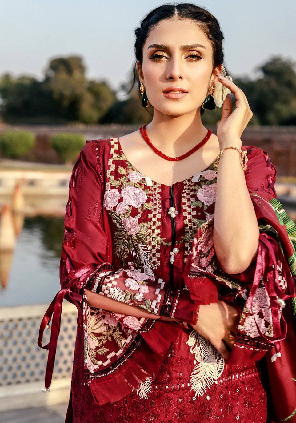 img_Elaf_festive_lawn_2021_awwal_boutique