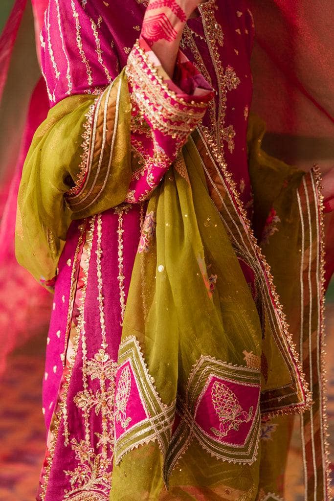 img_qalamkar_luxury_festive_formals_awwal_boutique