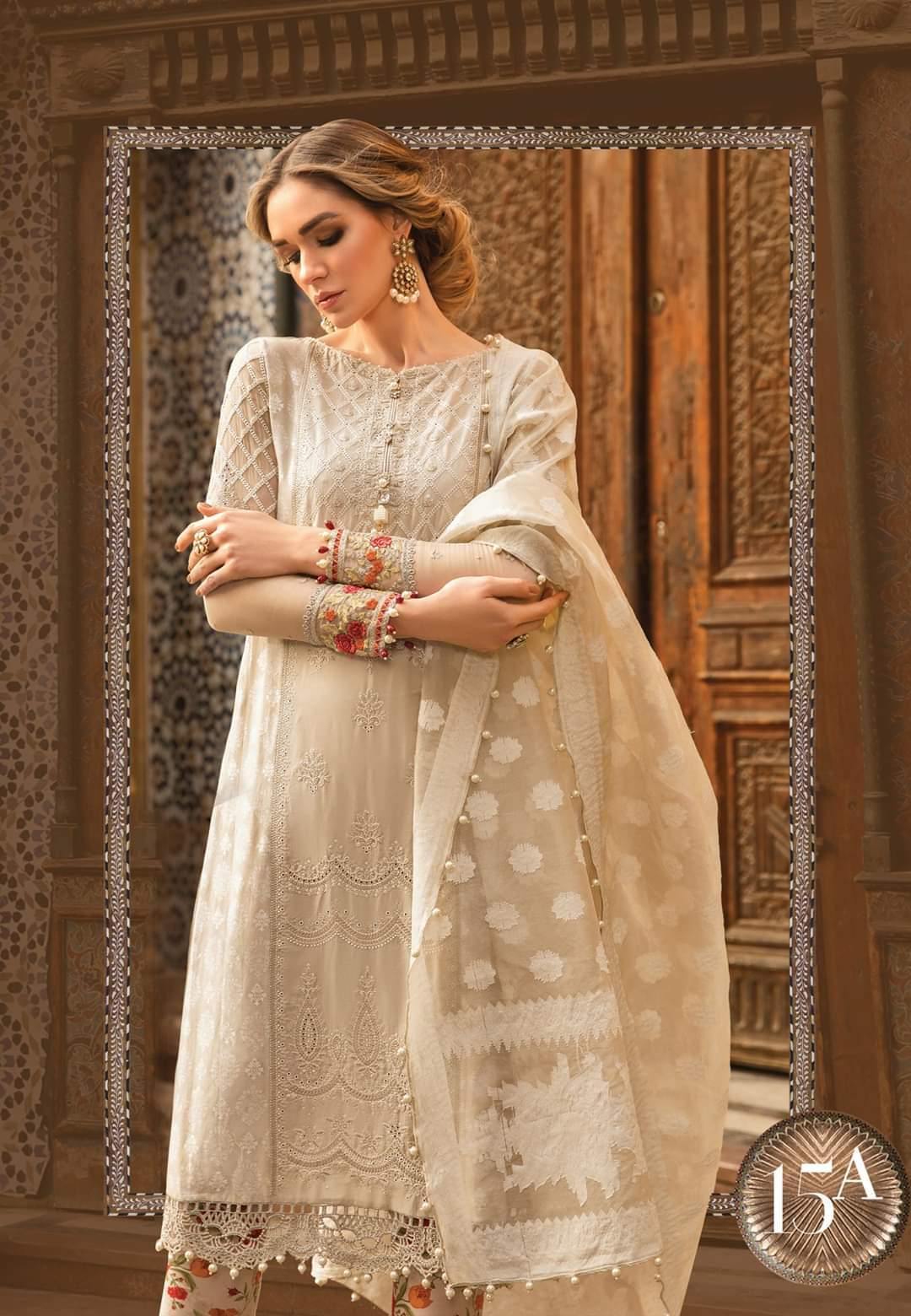 img_maria_b_lawn_collection_awwal_boutique