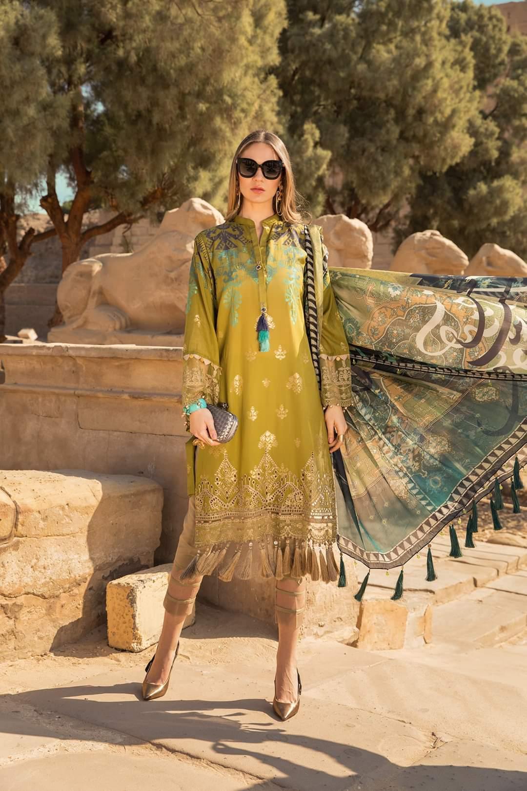 img_maria_b_lawn_collection_awwal_boutique