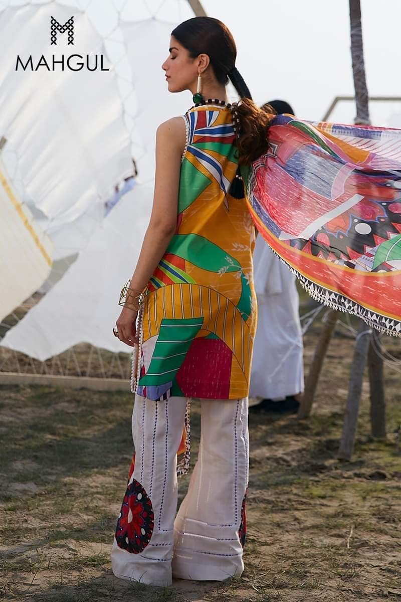 img_mahgul_lawn_2020_awwal_boutique