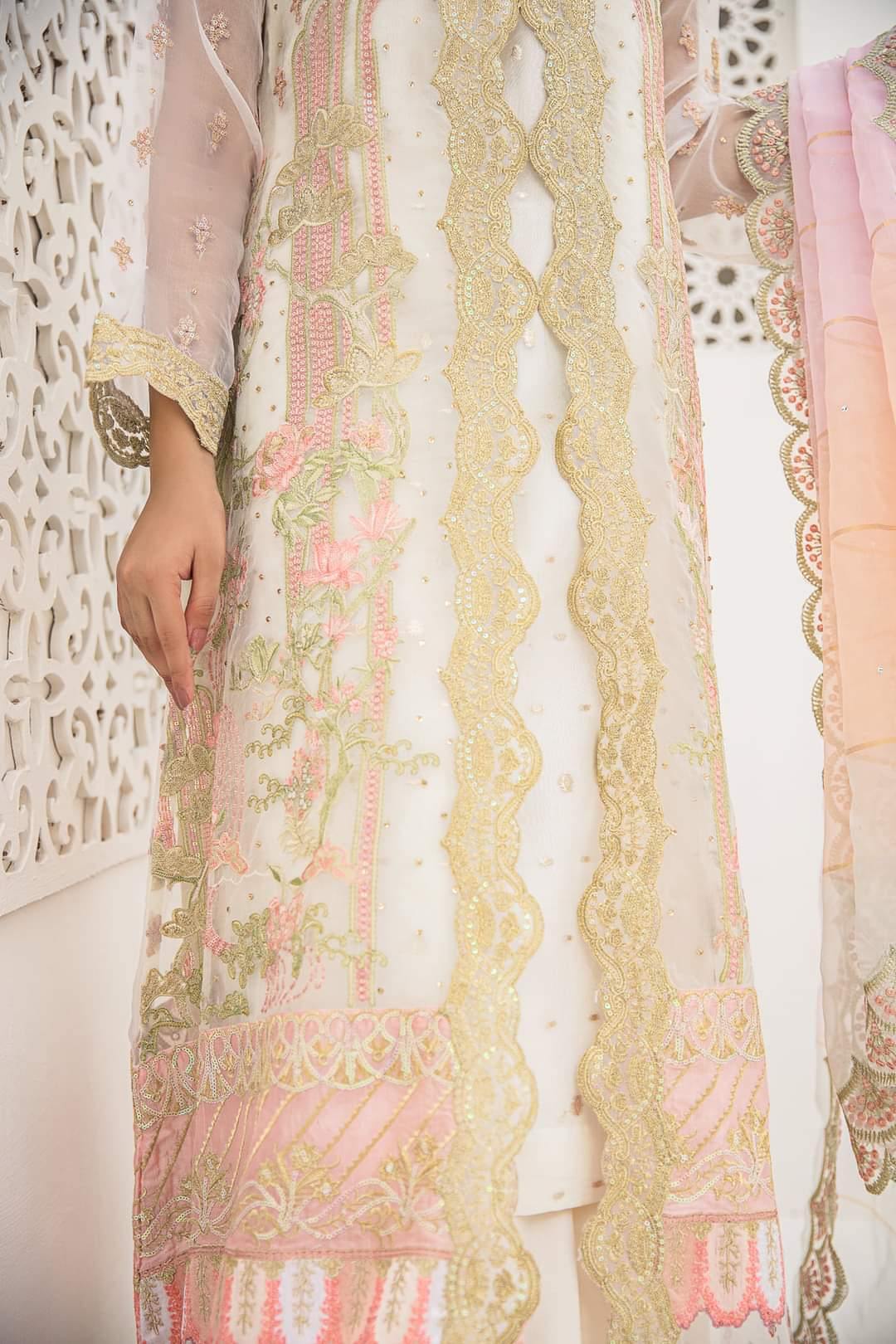 img_qalamkar_luxury_chiffon_awwal_boutique