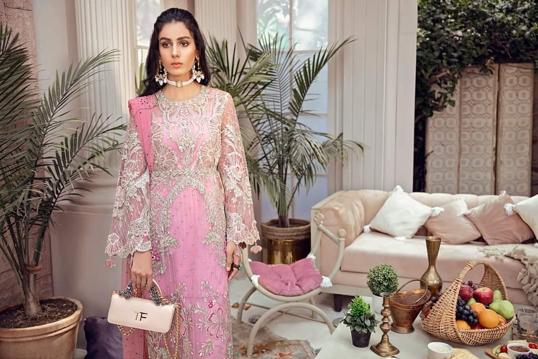 img_suffuse_freesia_luxury_wedding_edition_awwal_boutique