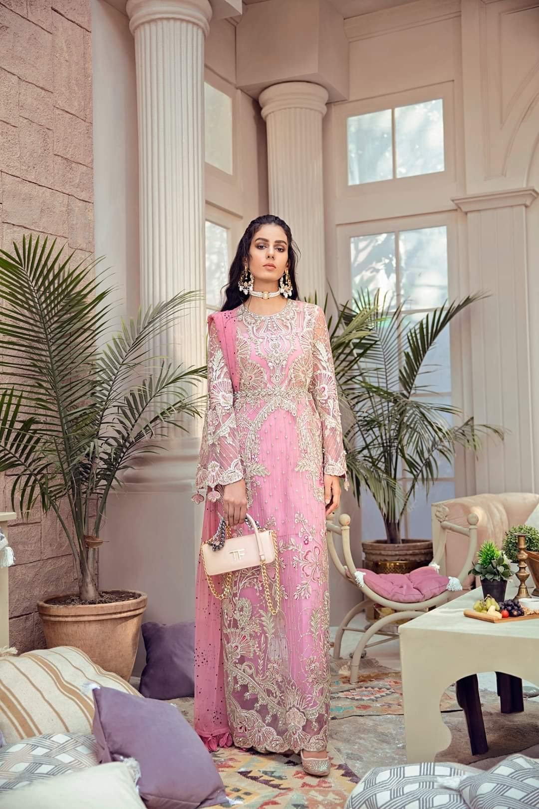 img_suffuse_freesia_luxury_wedding_edition_awwal_boutique