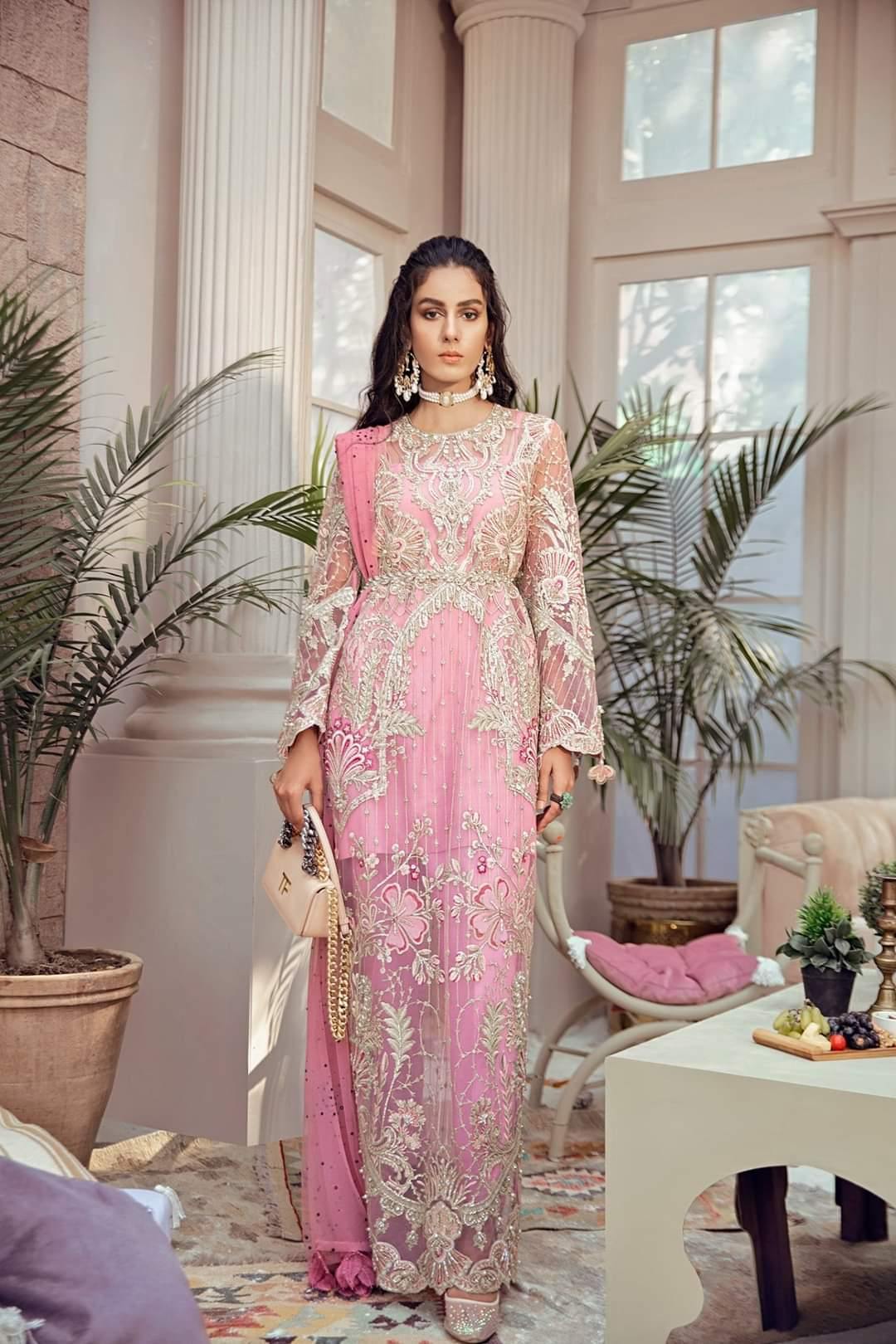 img_suffuse_freesia_luxury_wedding_edition_awwal_boutique