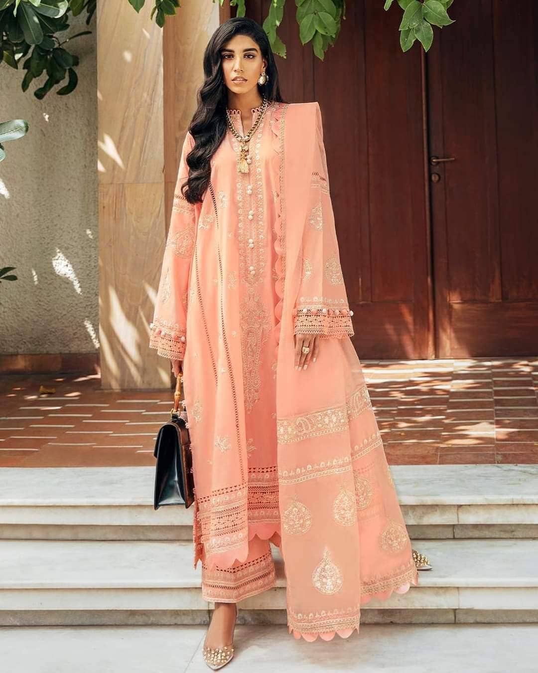 img_zaha_modern_memsaab_awwal_boutique