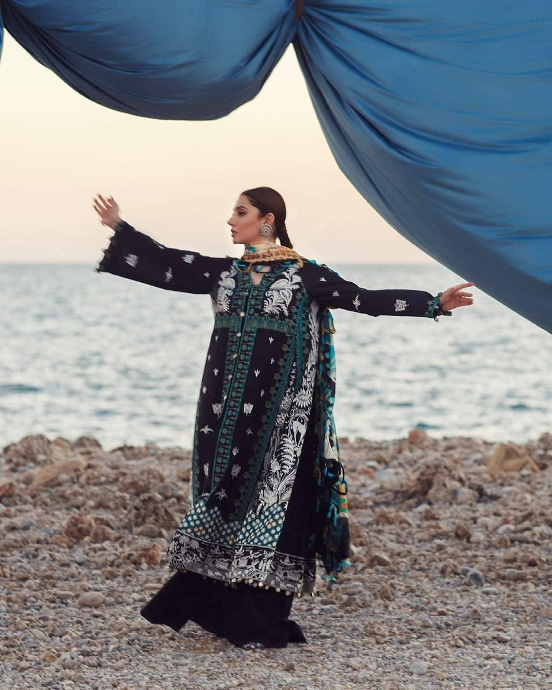 img_elan_ormana_lawn_2021_awwal_boutique