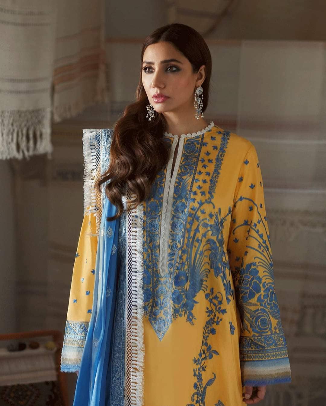 img_elan_ormana_lawn_2021_awwal_boutique