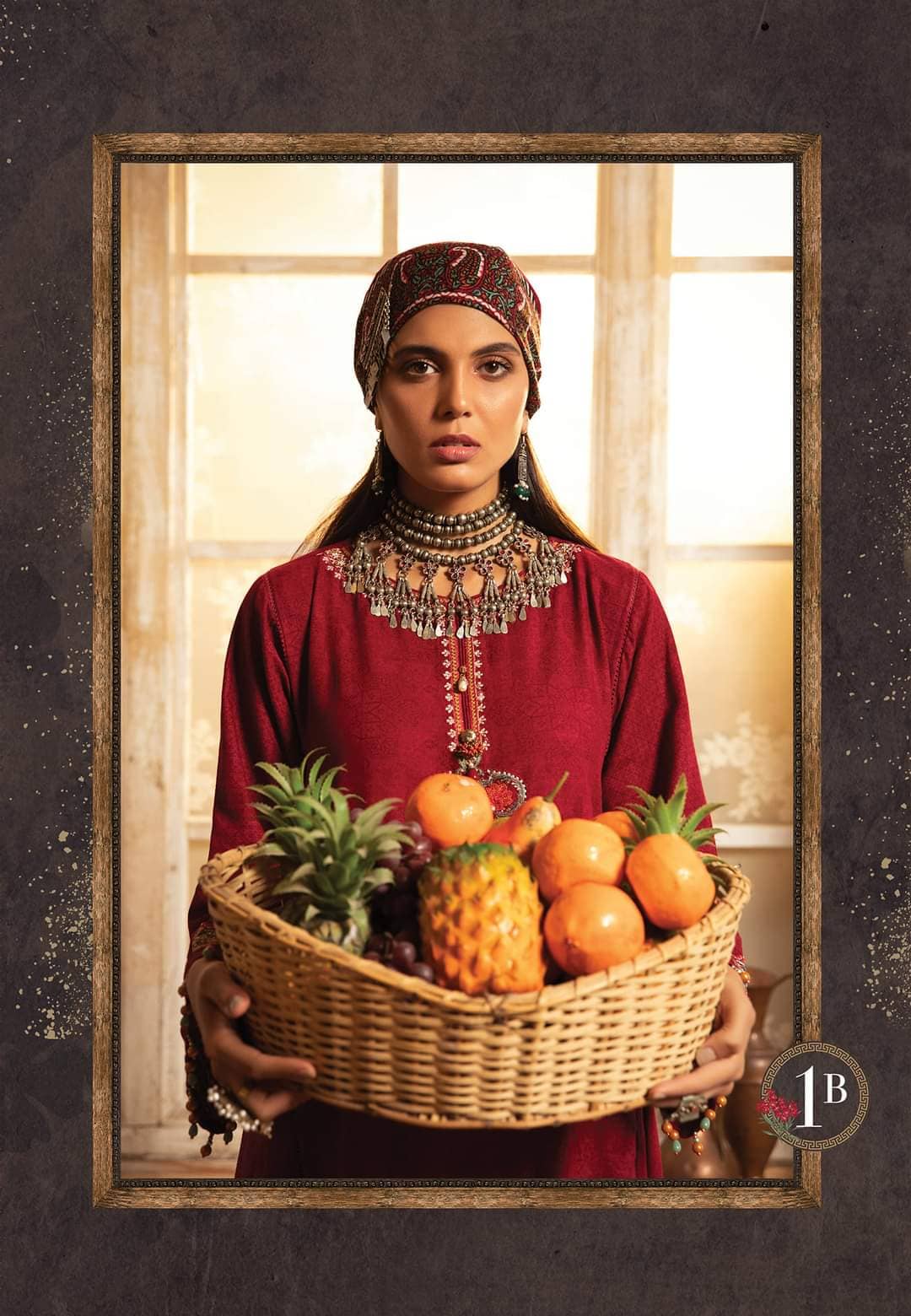 img_maria_b_m_prints_winter_woolen_shawl_awwal_boutique