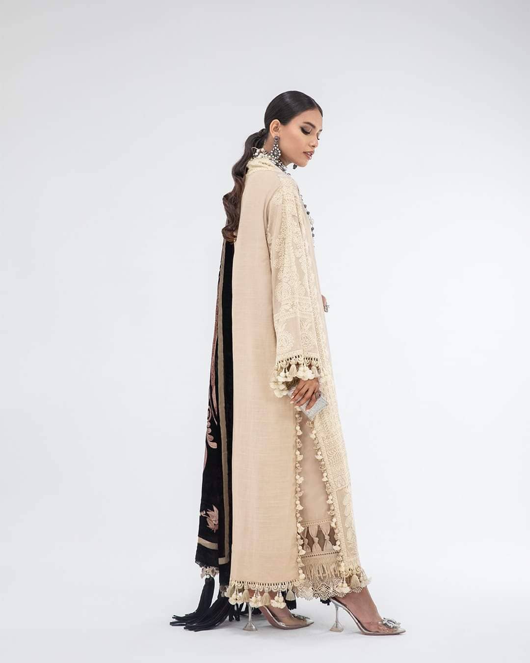 img_sana_safinaz_luxury_winter_21_awwal_boutique