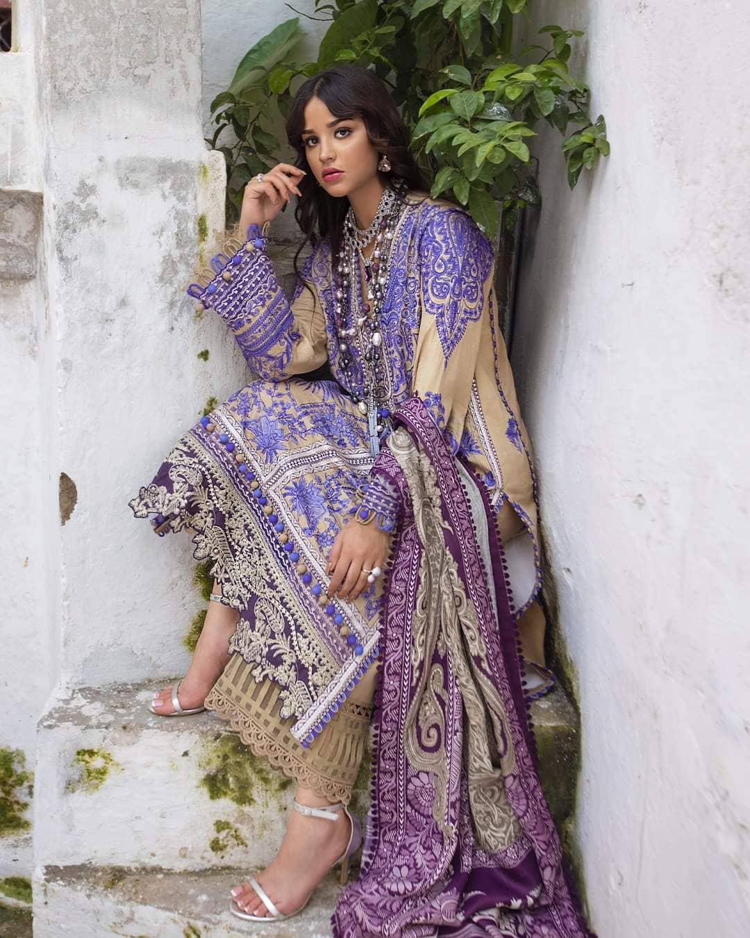 img_sana_safinaz_winter_21_awwal_boutique