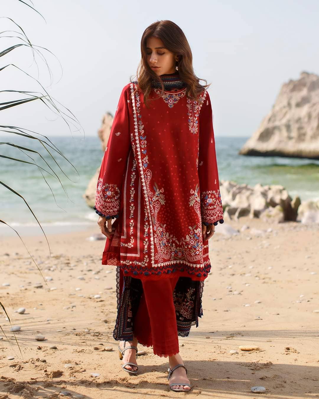 img_zaha_saleh_winter_21_awwal_boutique