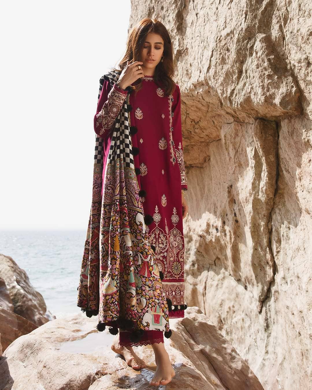 img_zaha_saleh_winter_21_awwal_boutique