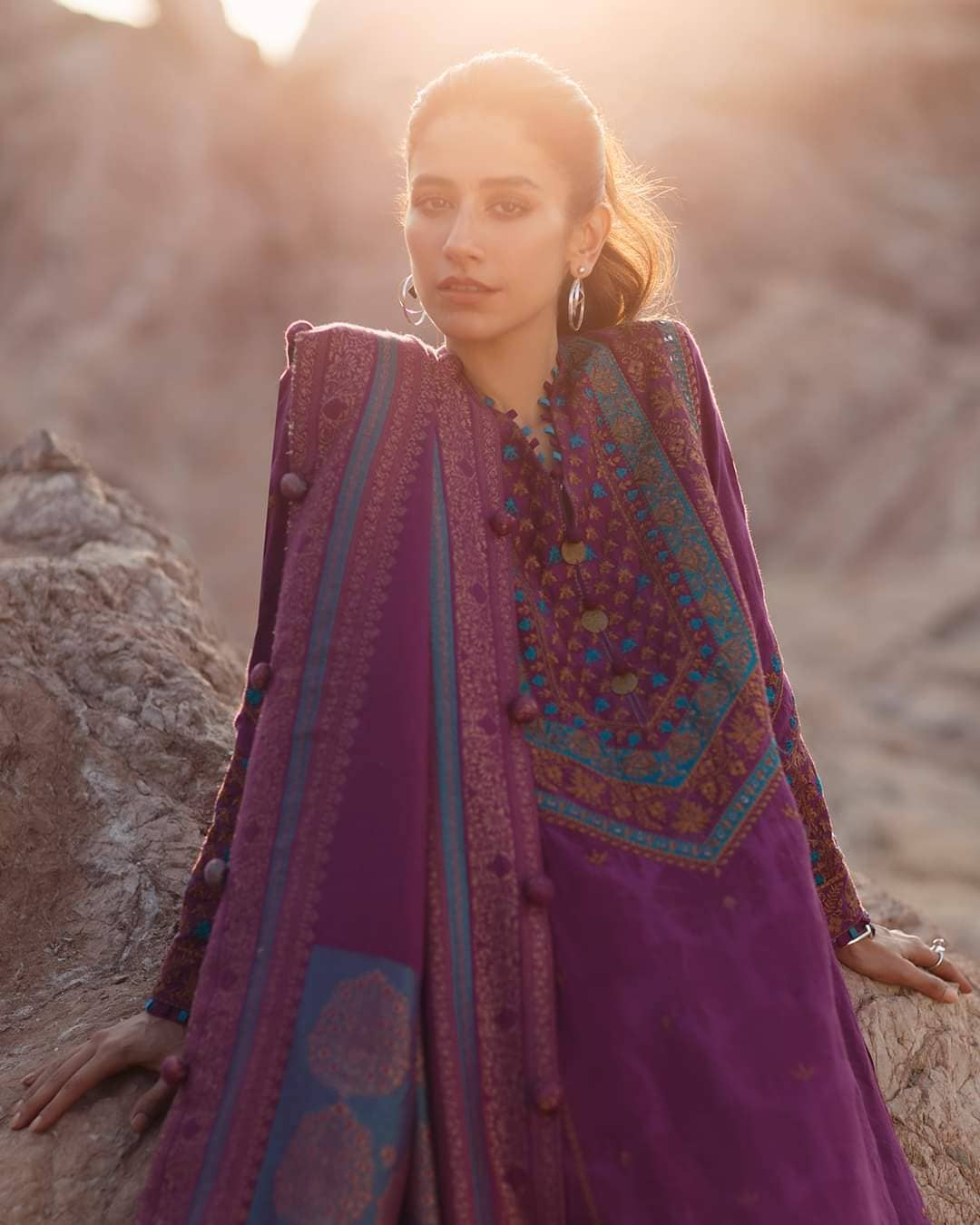 img_zaha_sahel_winter_awwal_boutique