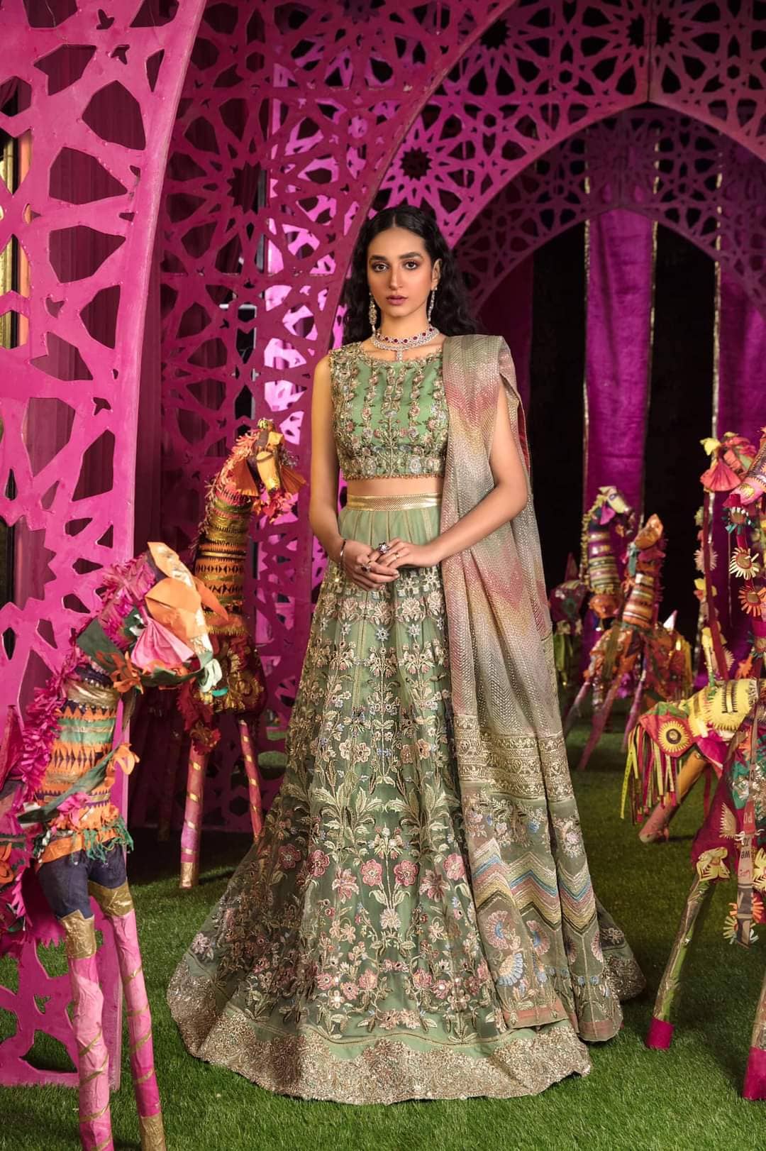 img_crimson_wedding_edition_awwal_boutique