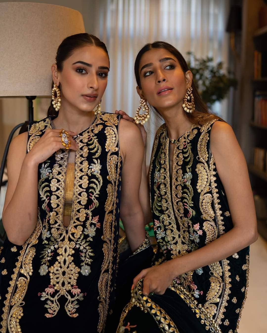 img_crimson_wedding_edition_awwal_boutique