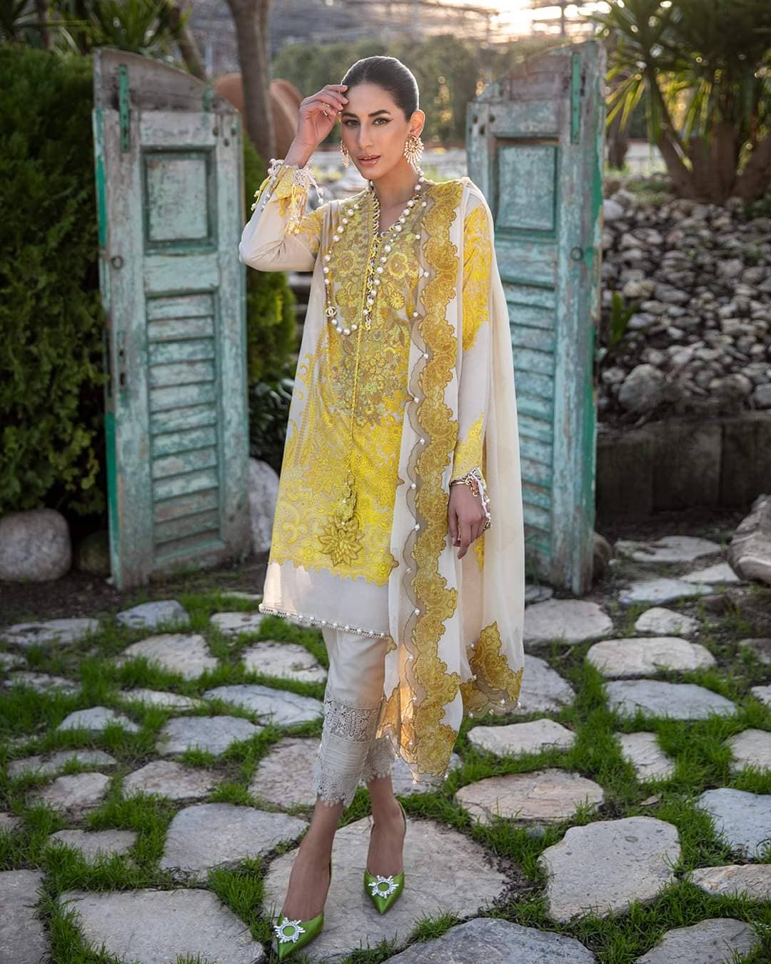 img_sana_safinaz_muzlin_22_awwal_boutique